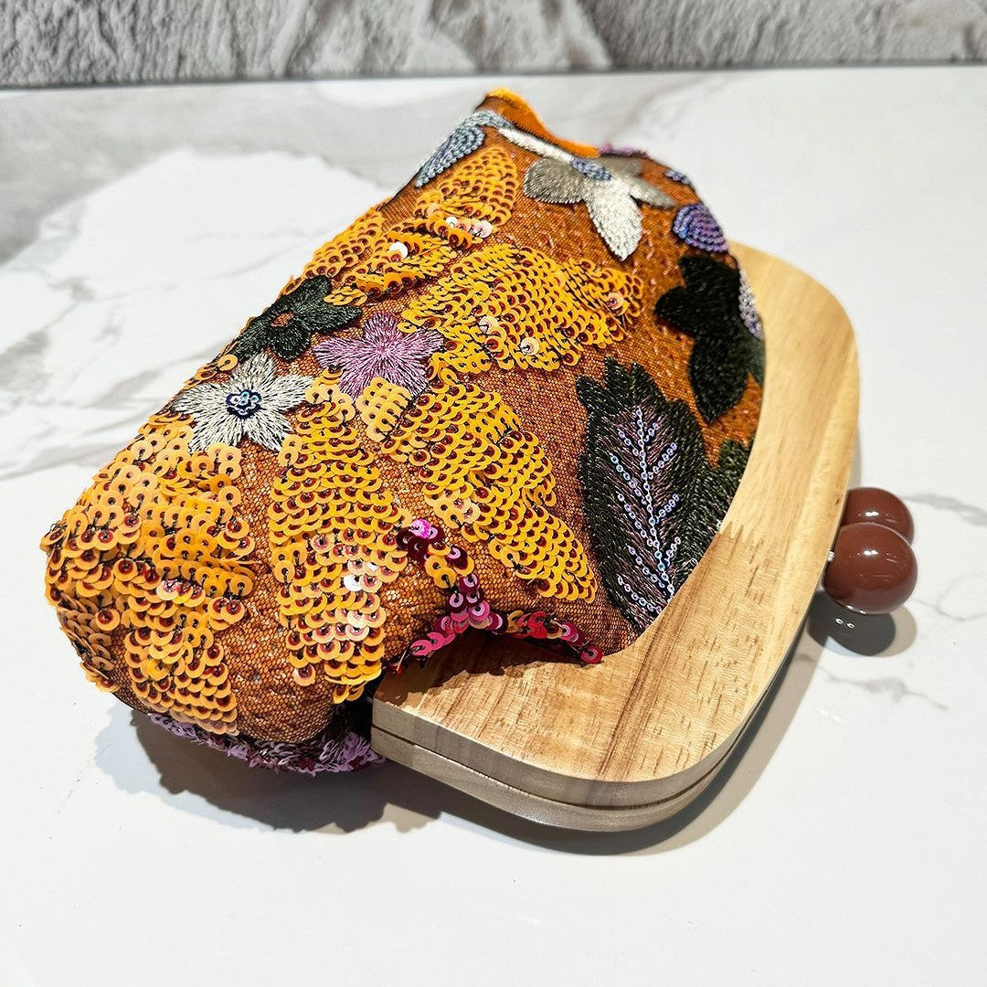 New cross-border hot diamond dinner bag spring and summer high-end large-capacity armpit bag hand-embroidered sequins hand-held straw bag