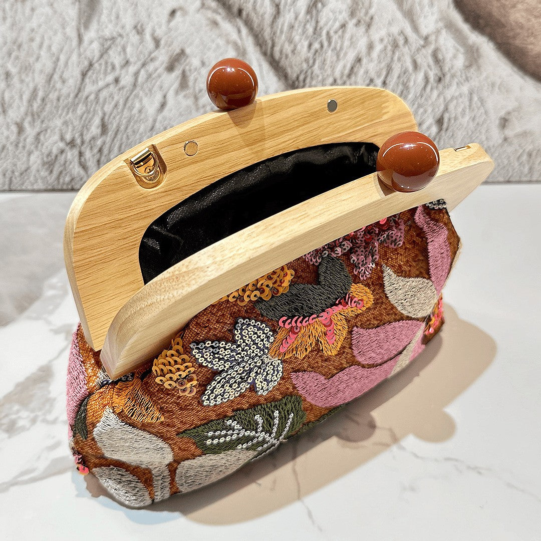 New cross-border hot diamond dinner bag spring and summer high-end large-capacity armpit bag hand-embroidered sequins hand-held straw bag